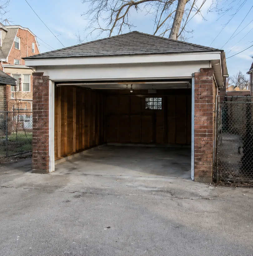 Cleared garage after a Veteran Cleanout service